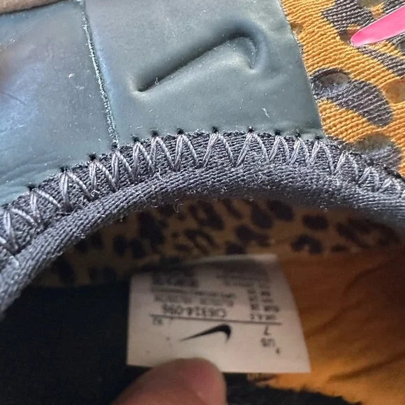 Nike Leopard Print Sneakers with Pink Highlights 7 - Picture 6 of 10